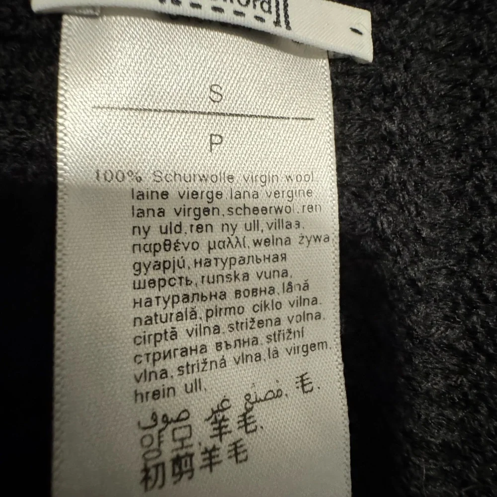 Wolford Black Wool Poncho Size Small - Size Flexible - Picture 5 of 5